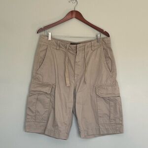 Banana Republic cargo shorts - Men - Size 35
